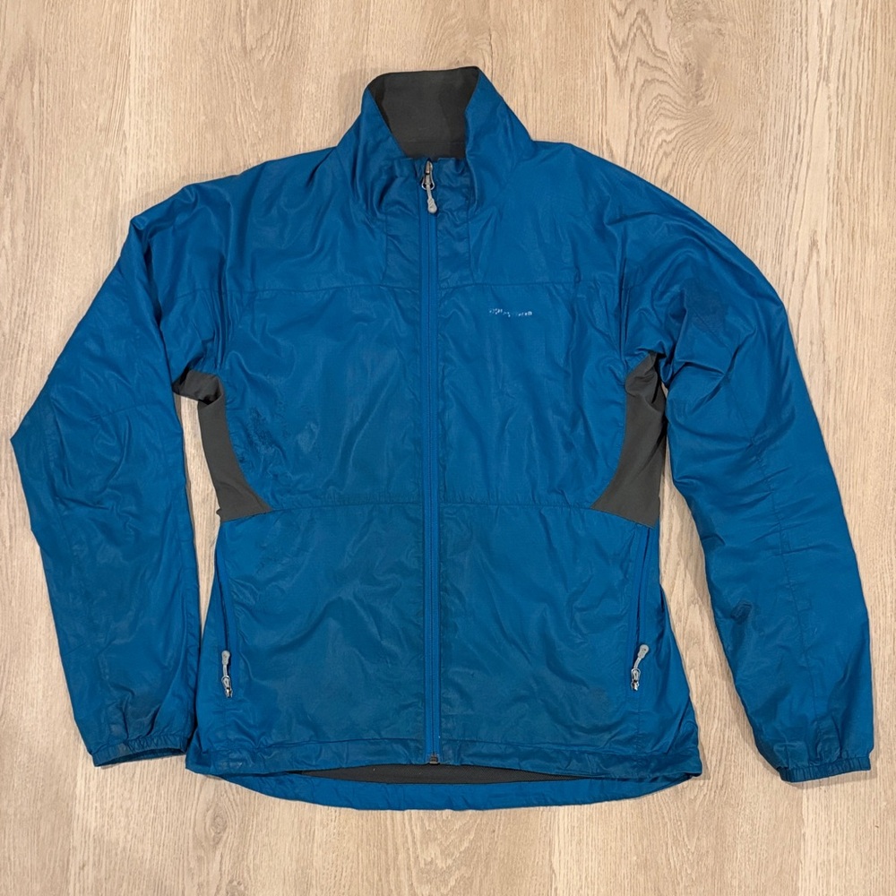 Patagonia Women’s Small Blue and Gray light jacket Windbreaker